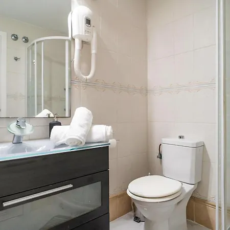 Apartment Cozy In With Kitchenette *